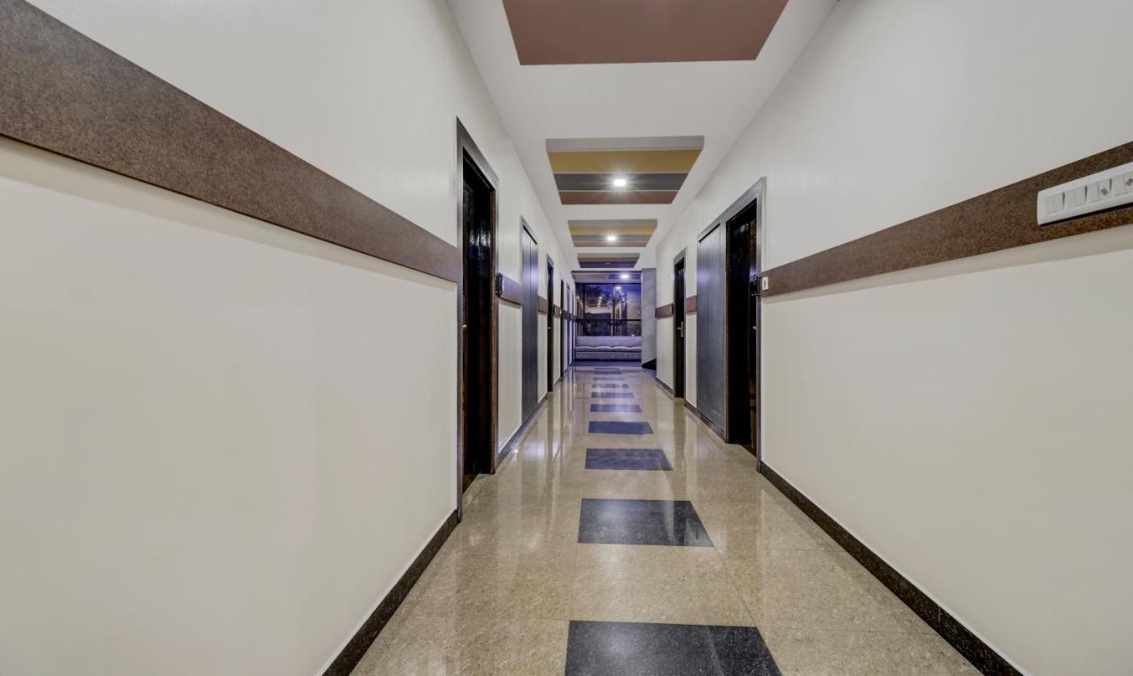 Treebo Sahara Suites 750 M From St Johns Medical College And Hospital Bengaluru Kültér fotó