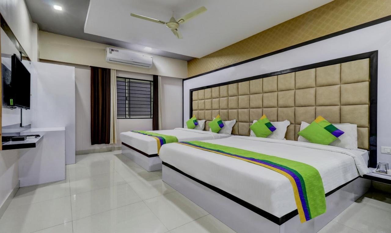Treebo Sahara Suites 750 M From St Johns Medical College And Hospital Bengaluru Kültér fotó